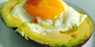 Receita Ovos com Abacate: Prato Low-Carb Perfeito!