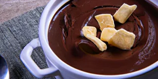 Receita Calda de Chocolate Crocante