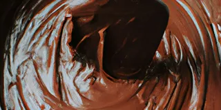 Receita Cobertura de Chocolate com Poucos Carboidratos Para Bolo