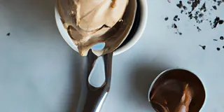 Receita Sorvete de Kefir de Chocolate: um deleite saudável e refrescante!