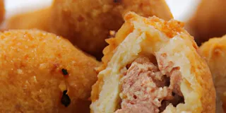 Receita Coxinha Fit Low Carb: Fome Resolvida Sem Engordar!