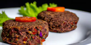 Receita Hambúrguer de feijão preto low carb para ficar fit!