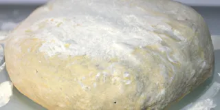 Receita Massa de pizza 100% Integral: Delícia sem culpa!