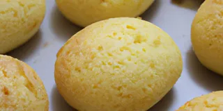 Receita Pão de Queijo Light na Airfryer: Delícia Low Carb em Poucos Minutos!