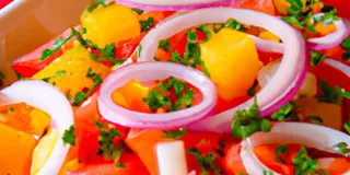Receita Salada tropical simples para um dia low-carb