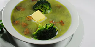 Receita Sopa de Brócolis e Queijo - Low Carb!