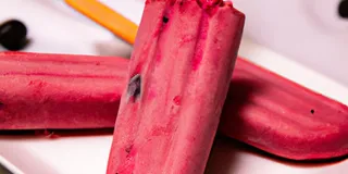 Receita Sorvete de frutas vermelhas fit